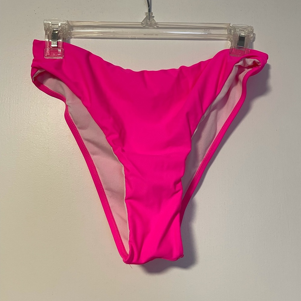 ☀️High Cut Bikini Bottoms